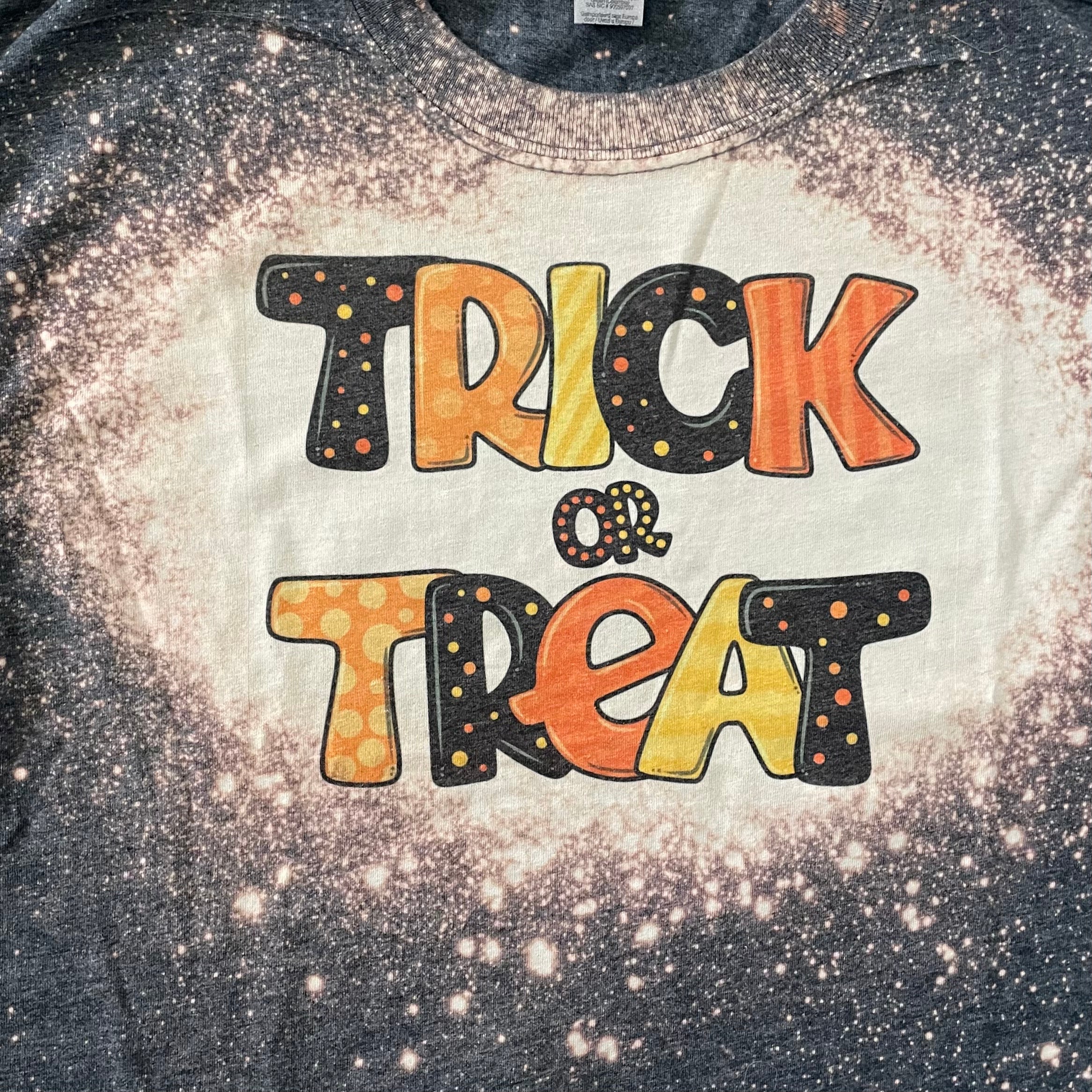 Youth M Trick or Treat Bleached T-Shirt Halloween Graphic Tee